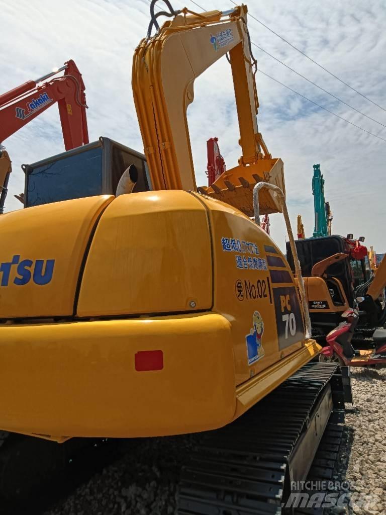 Komatsu PC 70 Pásové rýpadlá