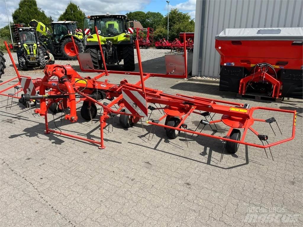 Kuhn GF6502 Obracače a zhrabovače sena