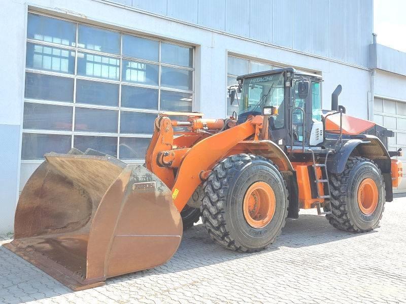 Hitachi ZW 310-6 Kolesové nakladače
