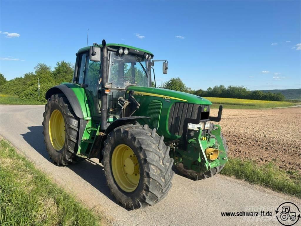 John Deere 6820 Traktory