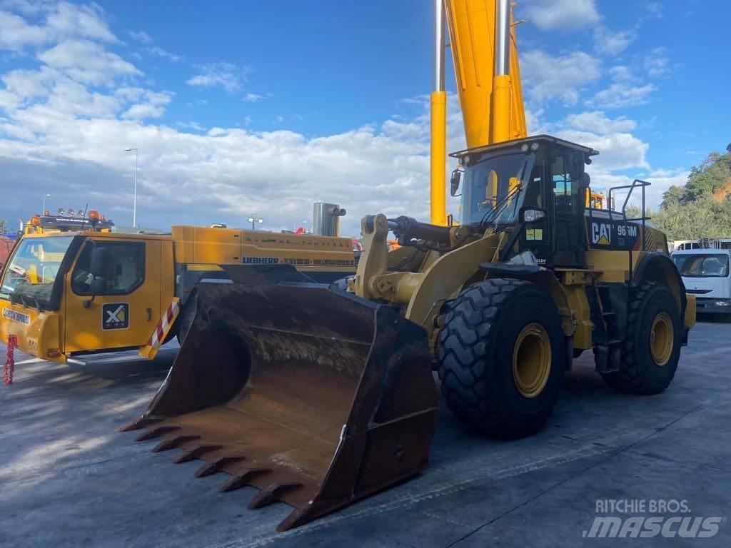 CAT 966M XE Kolesové nakladače