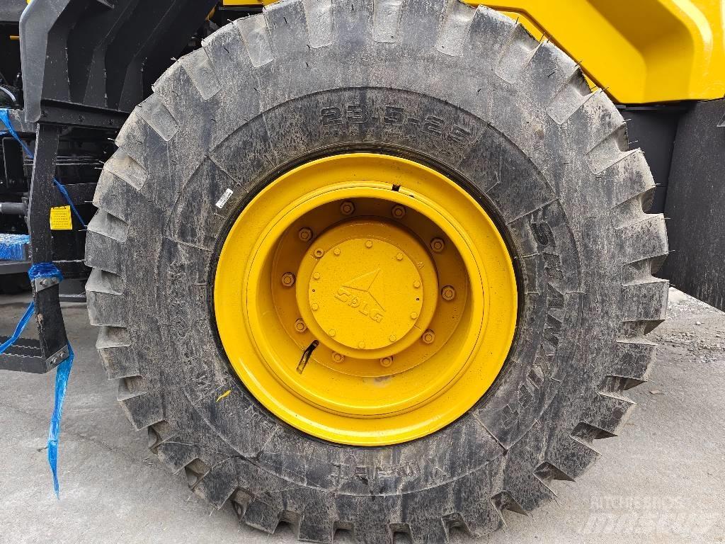 SDLG L 958 F Kolesové nakladače