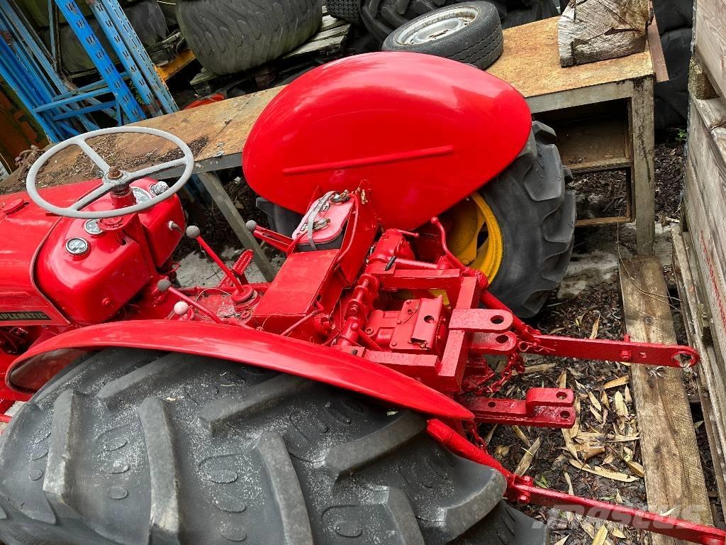 David Brown 850 Traktory