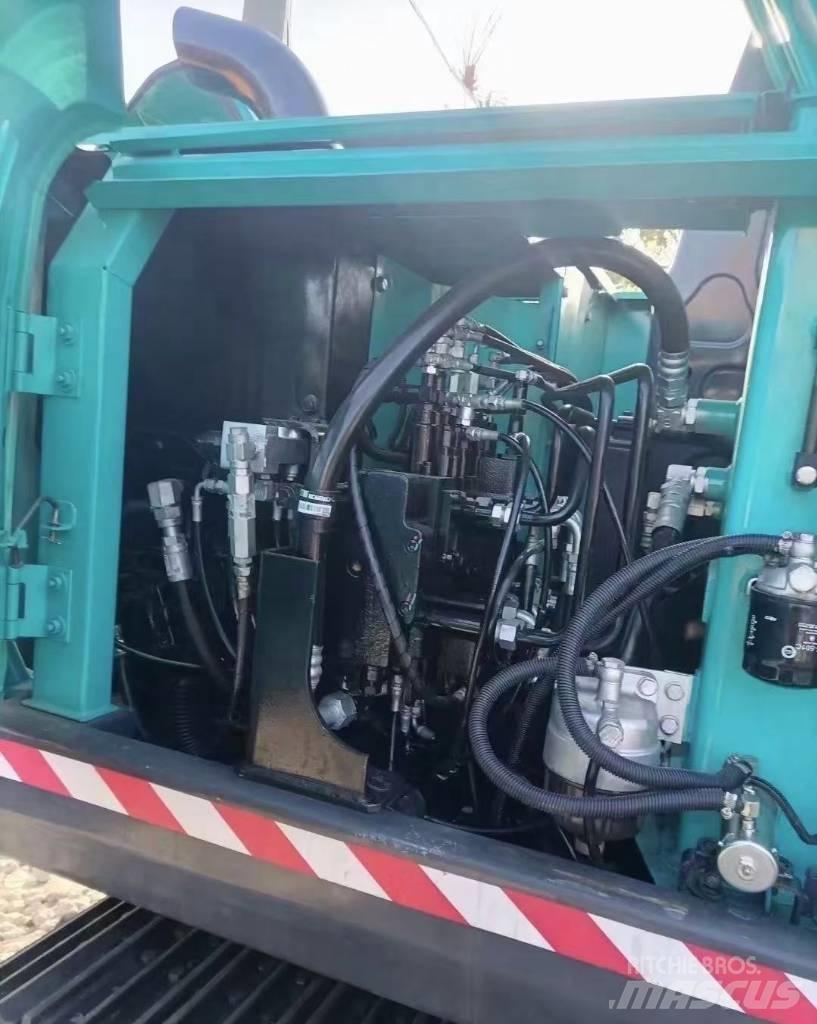 Kobelco SK 75 Pásové rýpadlá