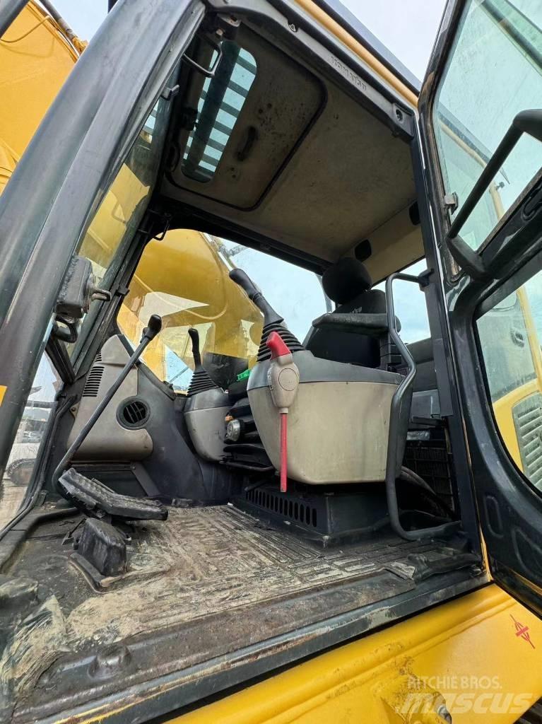 Komatsu PC 400-7 Pásové rýpadlá