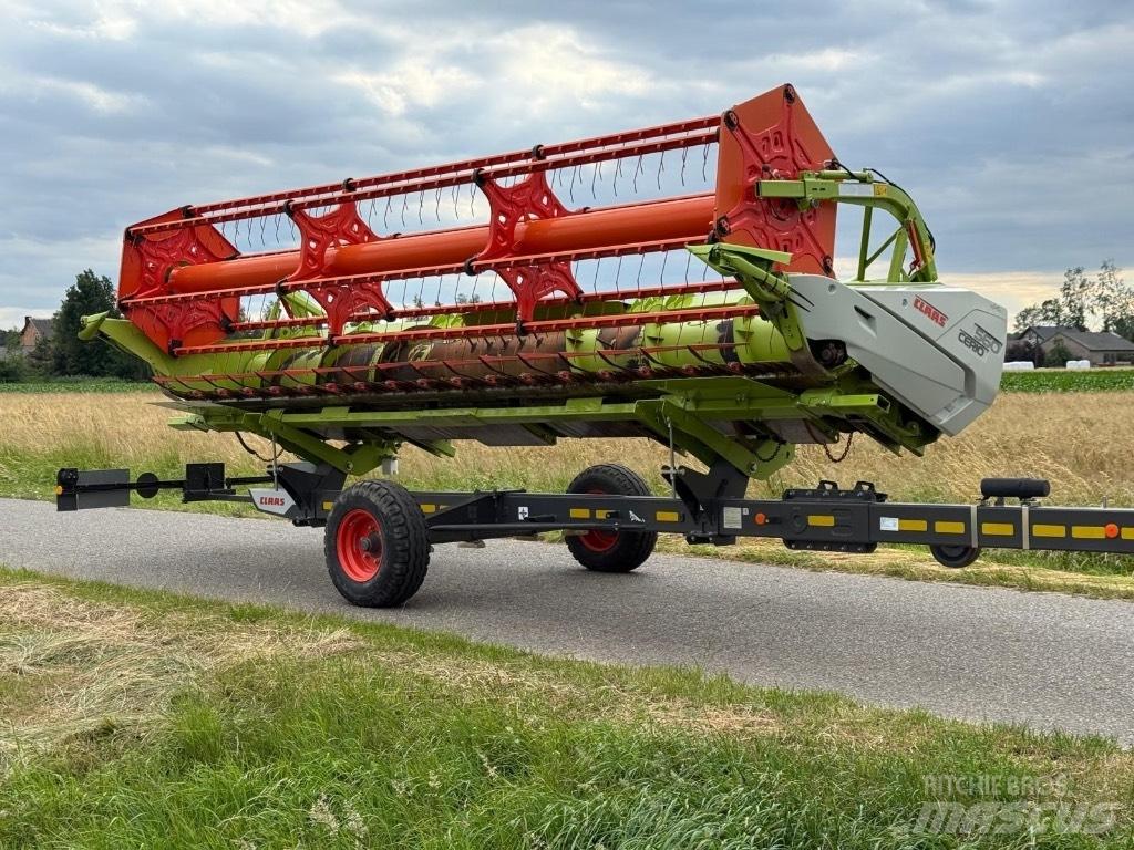 CLAAS 560 Cerio Príslušenstvo a náhradné diely ku kombajnom