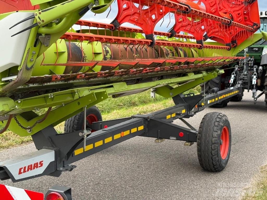 CLAAS 560 Cerio Príslušenstvo a náhradné diely ku kombajnom