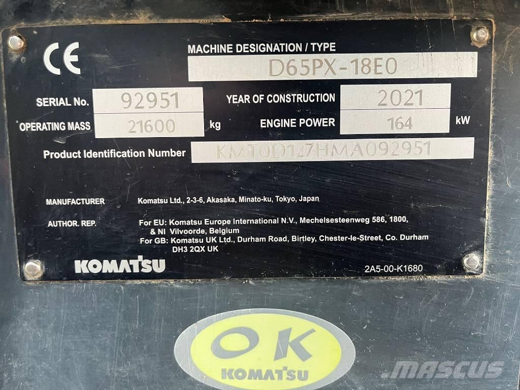 Komatsu D65PX-18E0 Pásové dozéry
