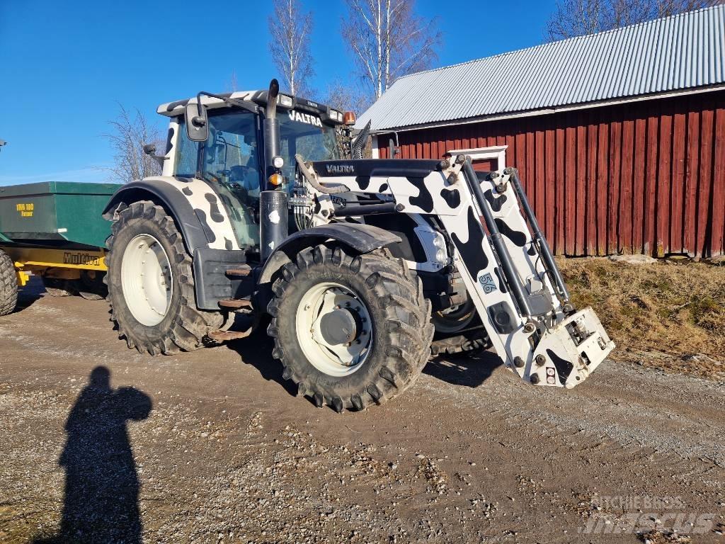 Valtra N 163 Traktory