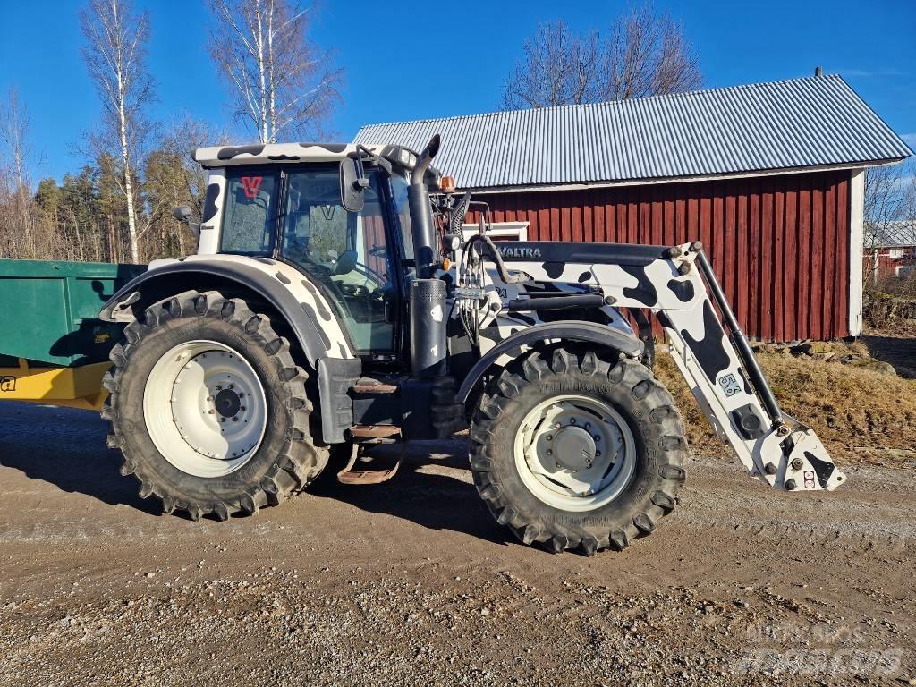Valtra N 163 Traktory