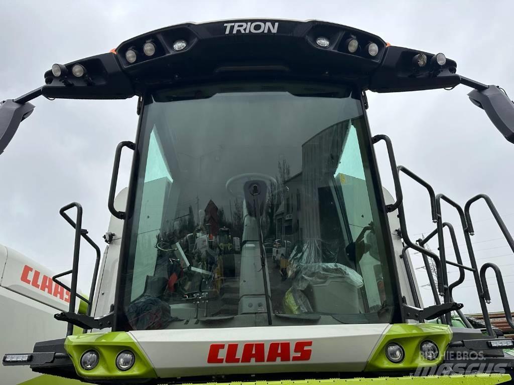 CLAAS Trion 530 Kombinované zberacie stroje