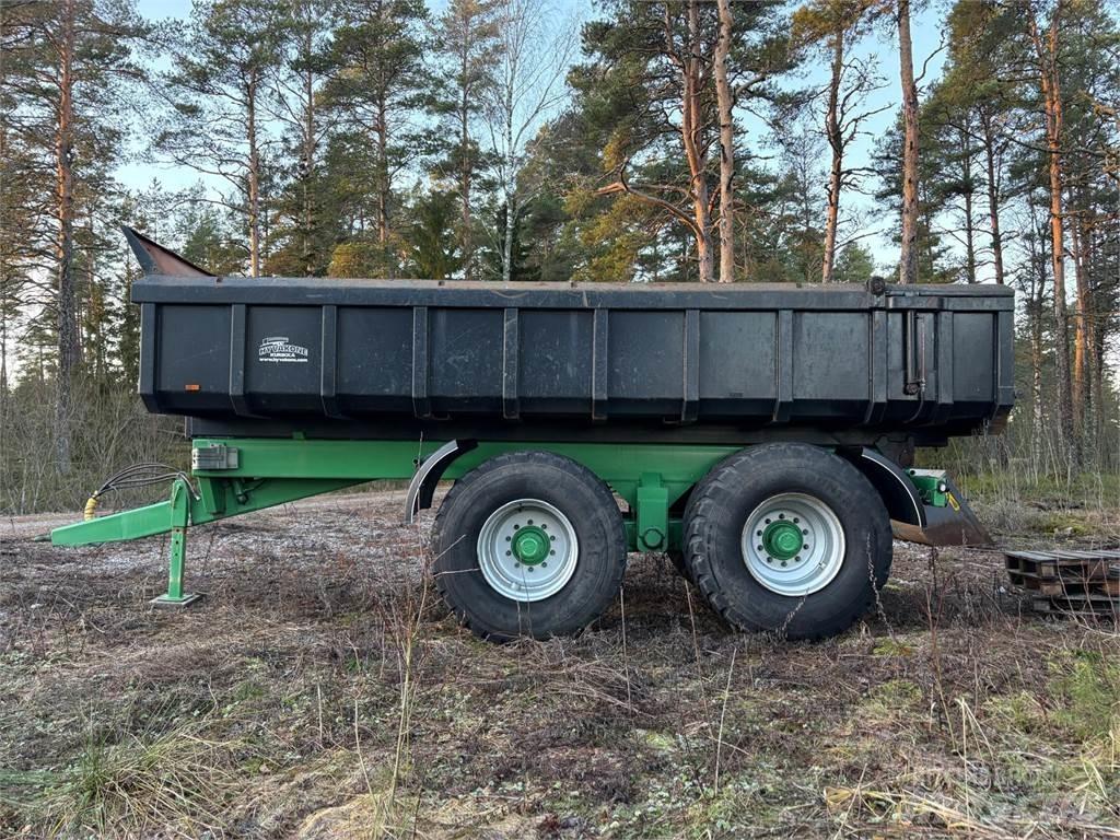 Camion 130 Vyklápacie prívesy