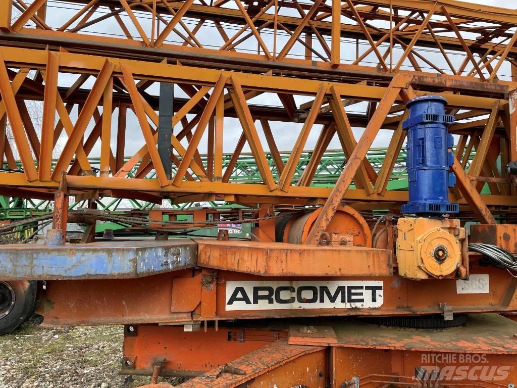Arcomet T33A Stavebné žeriavy
