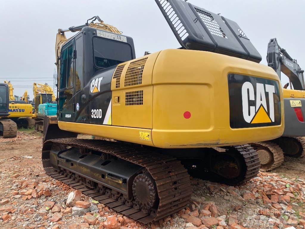 CAT 320 D L Pásové rýpadlá