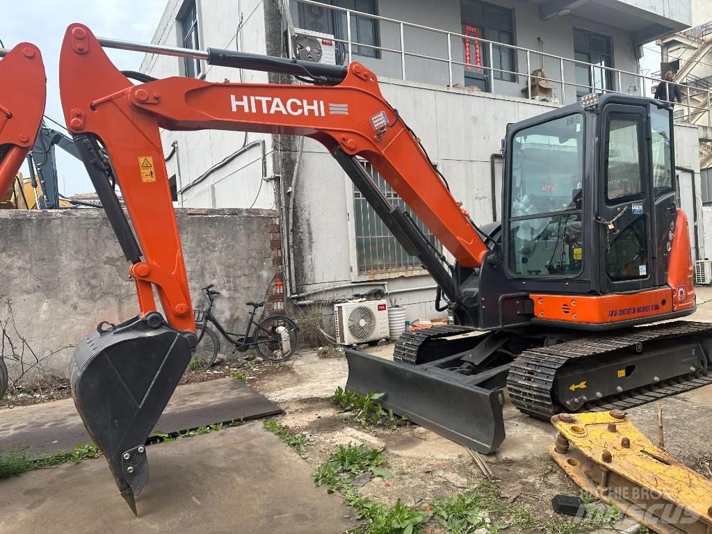 Hitachi ZX68USR-5A Mini rýpadlá < 7t