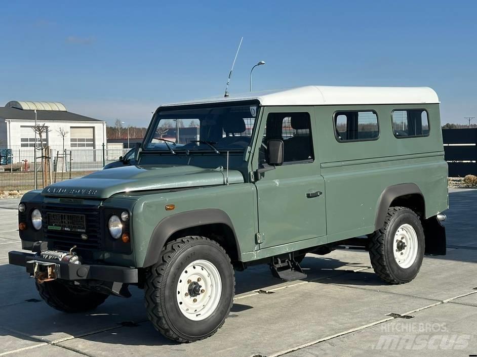 Land Rover Defender Terénne vozidlá