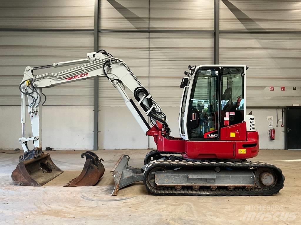 Takeuchi TB 280 FR Midi rýpadlá 7 t - 12 t