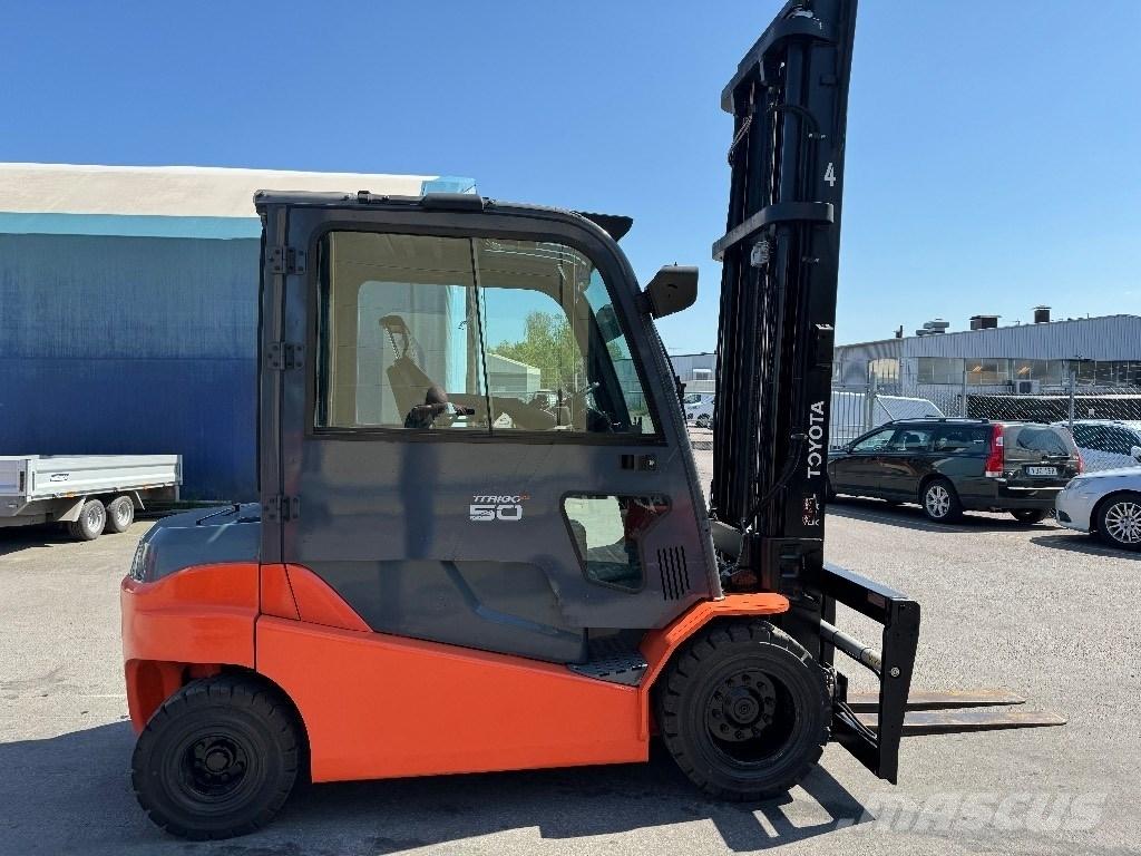 Toyota 8FBMT50 Akumulátorové vozíky