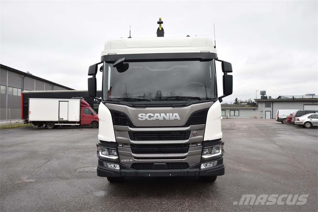 Scania P420 6X2 Hákový nosič kontajnerov