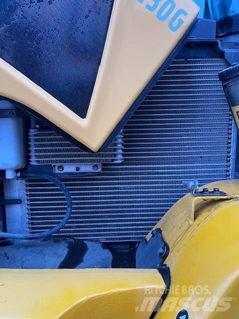 Volvo L 30 G Kolesové nakladače