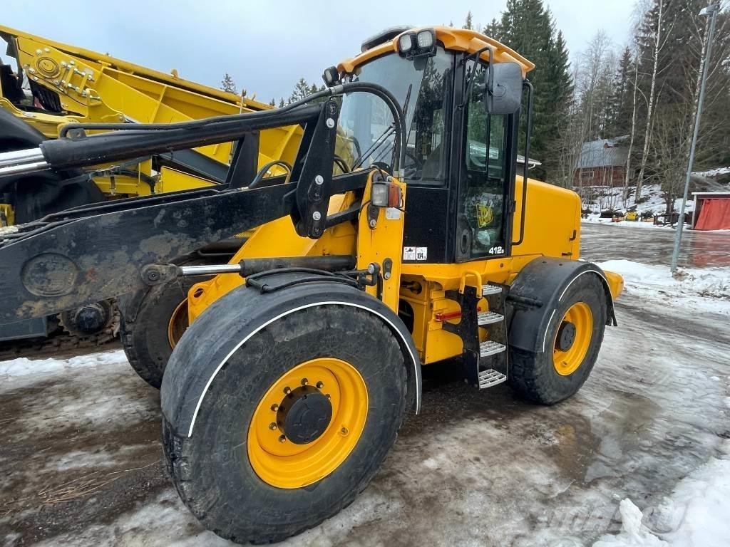 JCB 412 S Kolesové nakladače