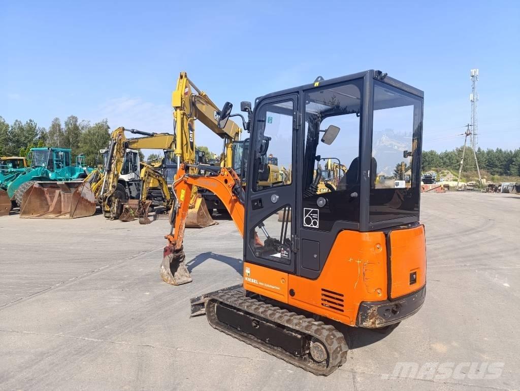 Hitachi ZX 19-5 Mini rýpadlá < 7t