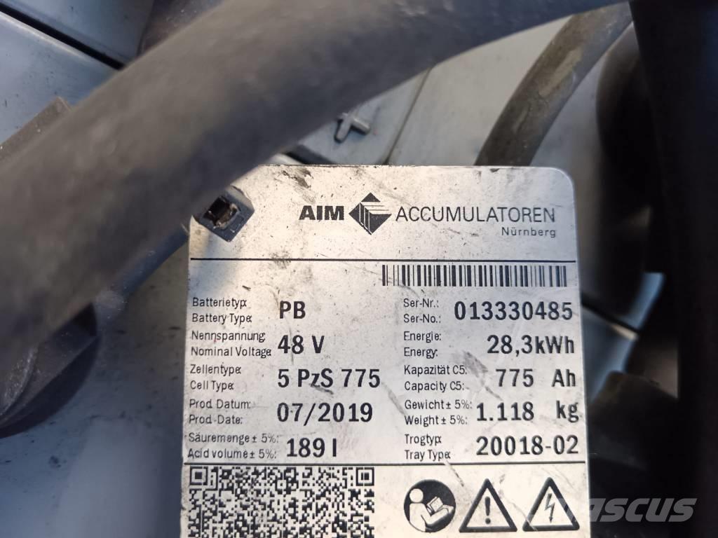 Linde E16H-02-386 Akumulátorové vozíky