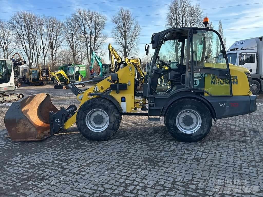 Wacker Neuson WL70 Kolesové nakladače
