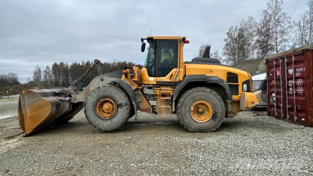 Volvo L 120 H Kolesové nakladače