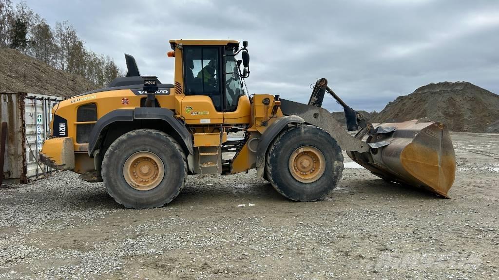 Volvo L 120 H Kolesové nakladače