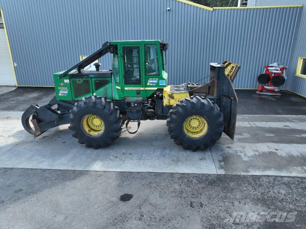 John Deere 540 G III Skiddery