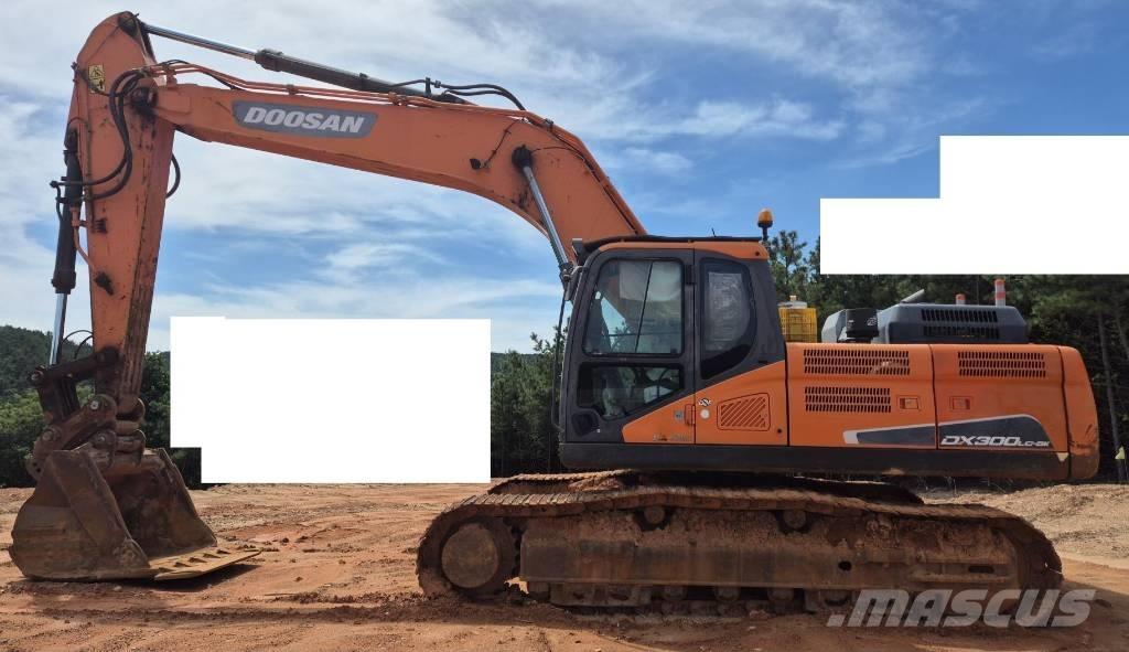 Doosan DX 300 LC-5 Pásové rýpadlá