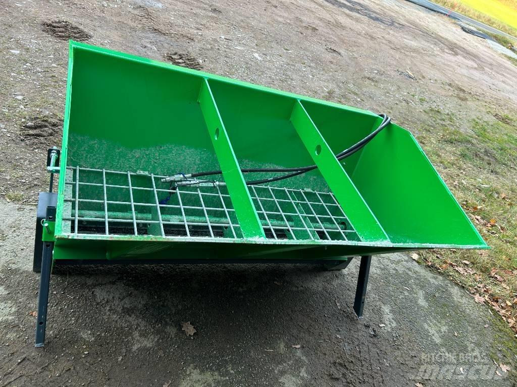 Sami SL1500 EURO + 3P Posýpače soli a piesku