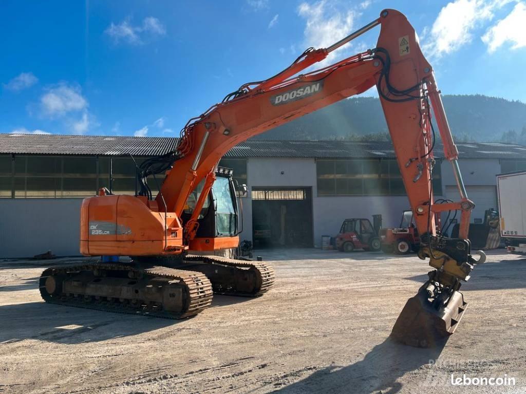 Doosan DX 235 LCR Pásové rýpadlá