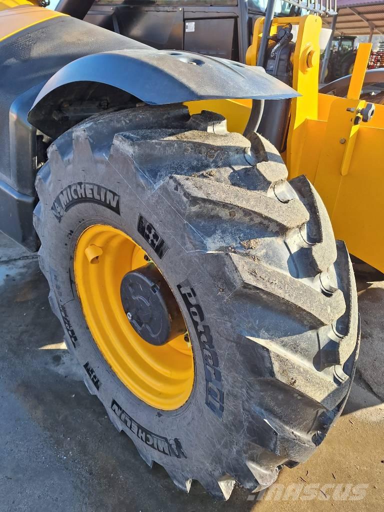 JCB 540-200 540-200 Viacúčelové nakladače