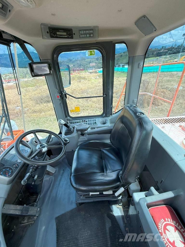 Doosan DL420A Kolesové nakladače