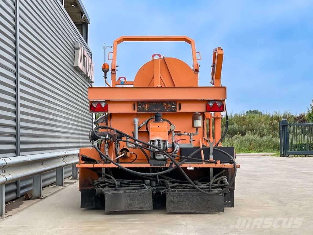  Grün BSM 1200-4R Rozstrekovače asfaltu