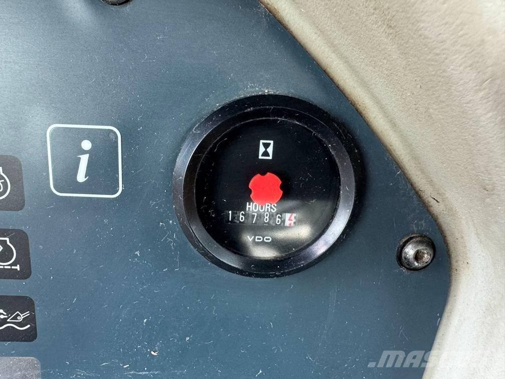 Liebherr PR 734 L GP Pásové dozéry