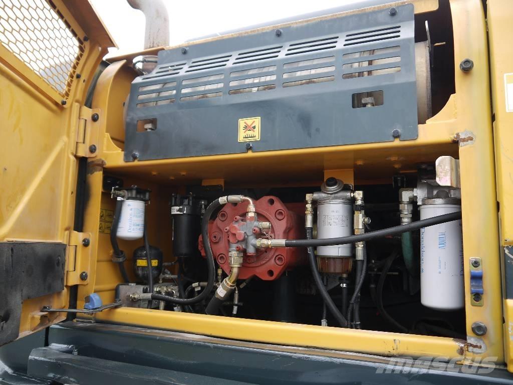 Hyundai HX 330 L Pásové rýpadlá