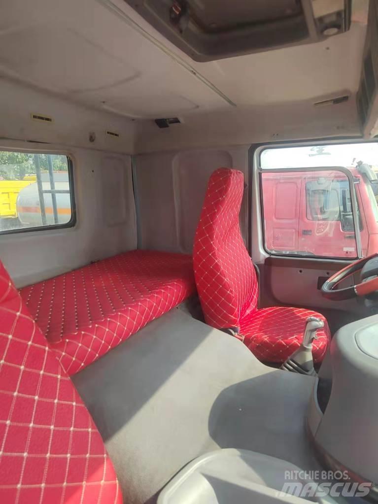 Howo 375 8X4 Autožeriavy, hydraulické ruky