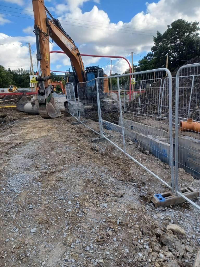 CASE CX 245 D Pásové rýpadlá