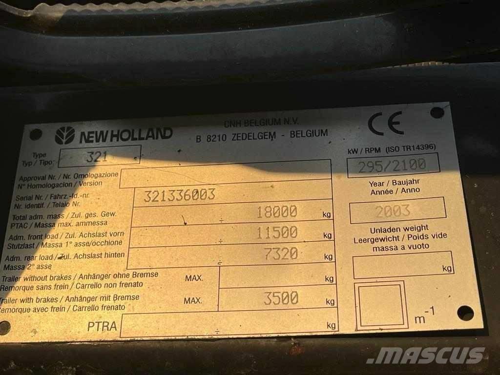 New Holland CX 880 Kombinované zberacie stroje