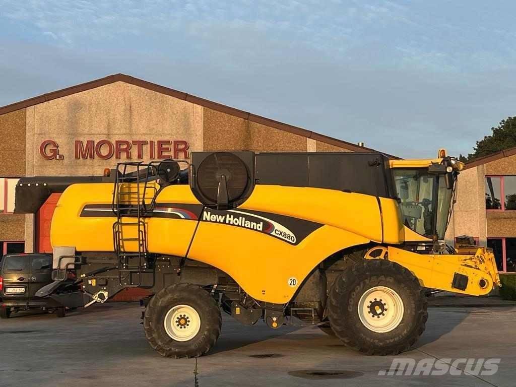 New Holland CX 880 Kombinované zberacie stroje