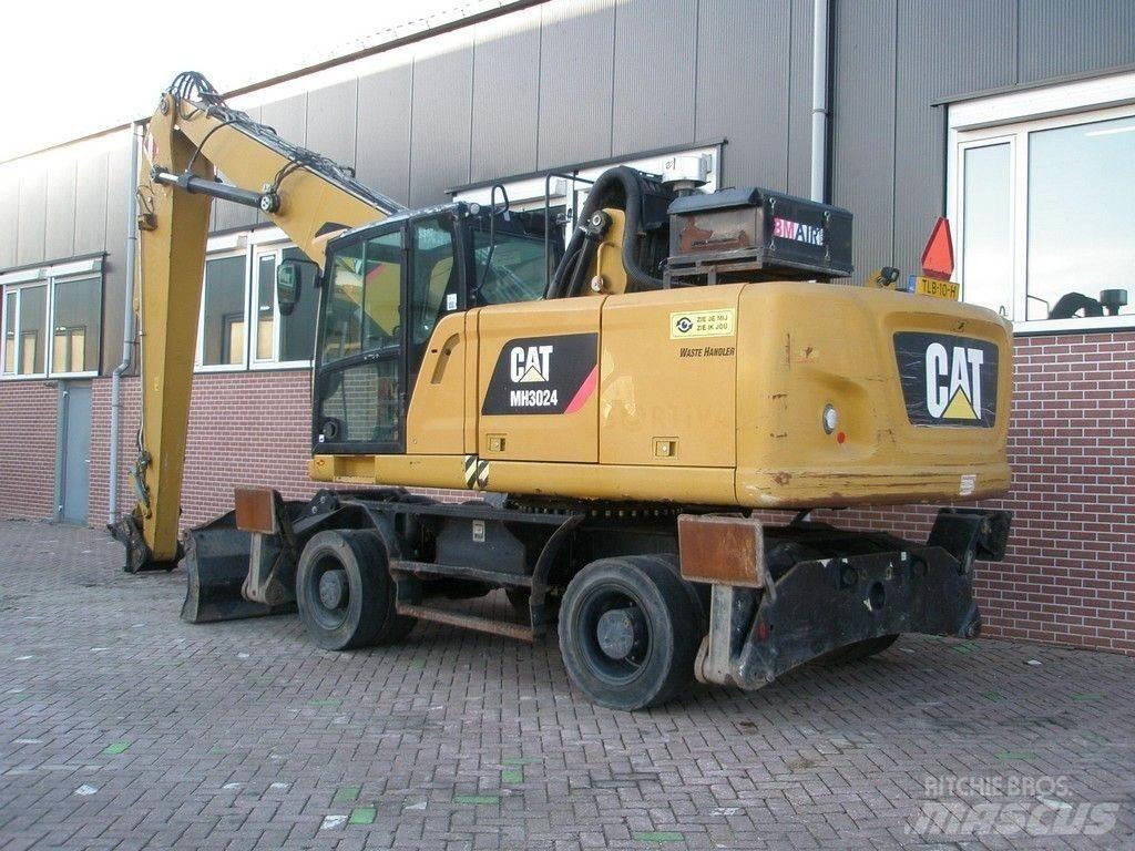 CAT MH3024 Stroje pre manipuláciu s odpadom