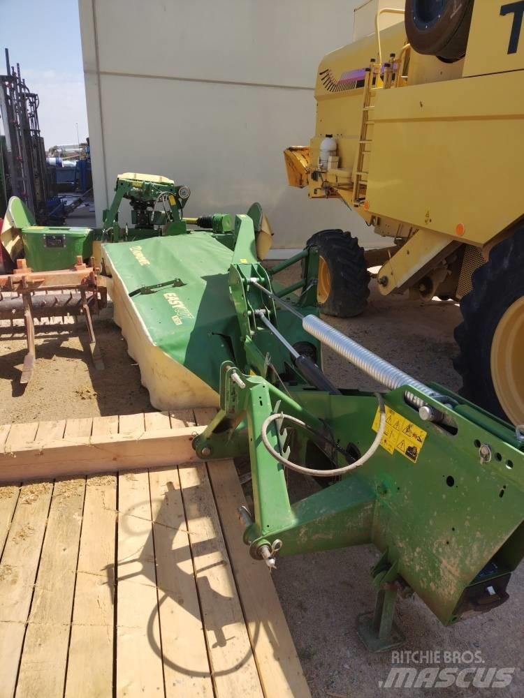 Krone Easy Cut R320 Žacie stroje