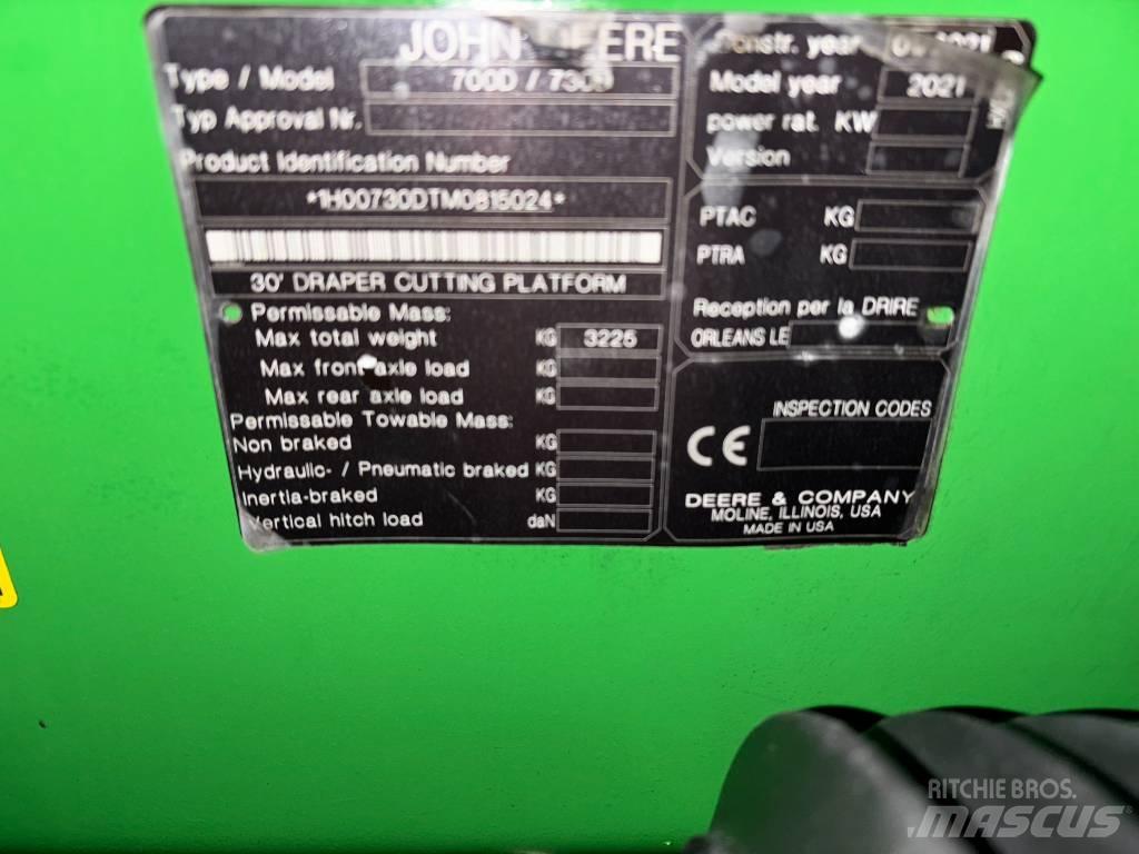John Deere T670I 4WD Kombinované zberacie stroje