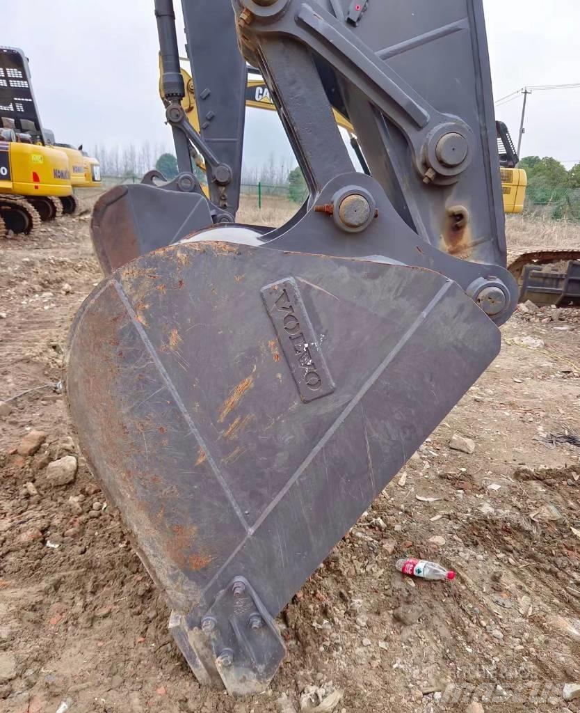 Volvo EC290 Pásové rýpadlá