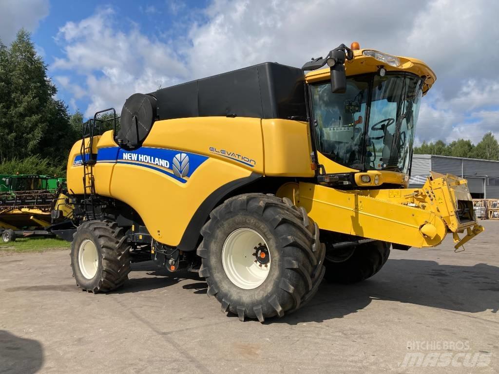 New Holland CX 8070 Kombinované zberacie stroje