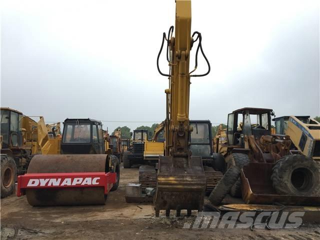Kobelco SK 220 Pásové rýpadlá