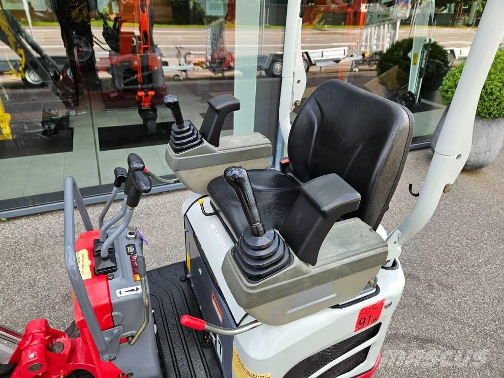 Takeuchi TB 210 Mini rýpadlá < 7t